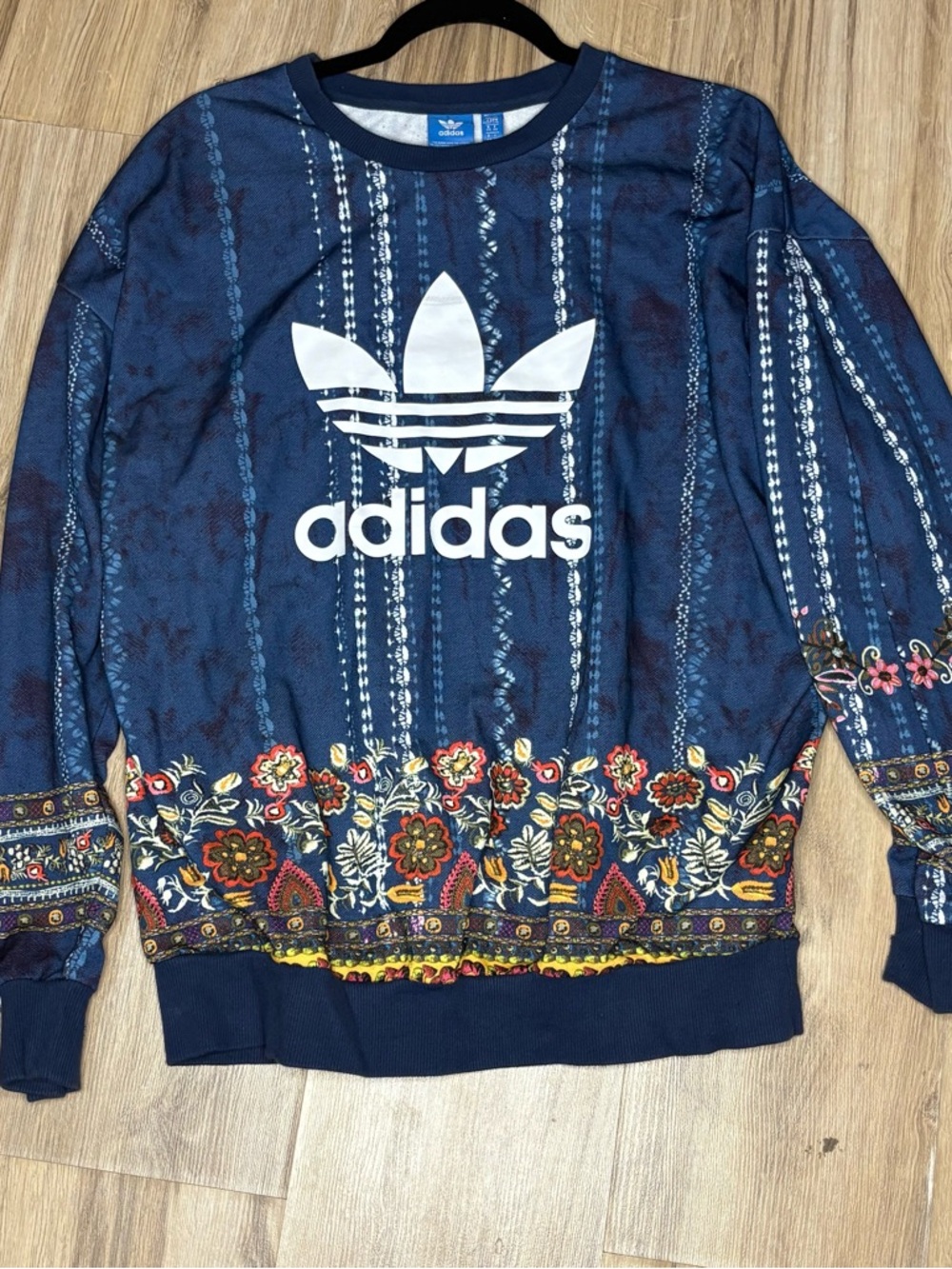 Rare Adidas × Farm Rio Cirandeira Blue Floral Sweatshirt Size L
